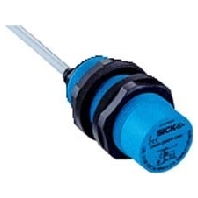 Capacitive proximity switch 0mm CM30-25NPP-EW1