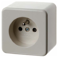 Socket outlet (receptacle) 67600640