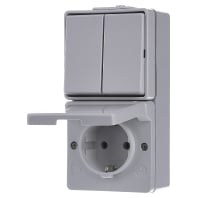 Combination switch/wall socket outlet 675 W