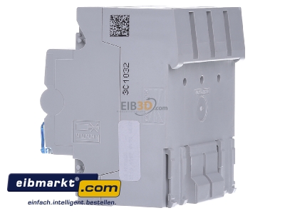 View on the right Hager CDS440D Residual current breaker 4-p 40/0,03A
