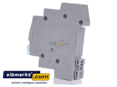View on the right Hager EPN515 Latching relay 230V AC - 
