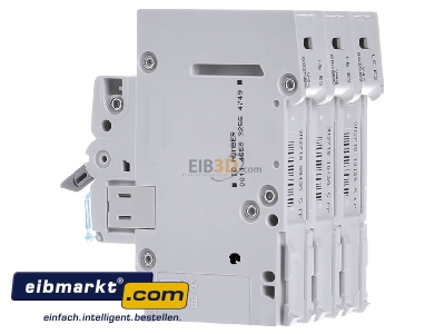 View on the right Hager MBS325 Miniature circuit breaker 3-p B25A - 

