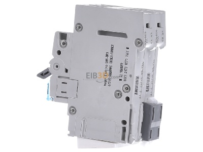 View on the right Hager MCN204 Miniature circuit breaker 2-p C4A 
