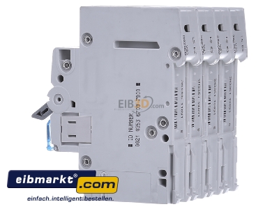 View on the right Hager MCN620 Miniature circuit breaker 3-p C20A - 
