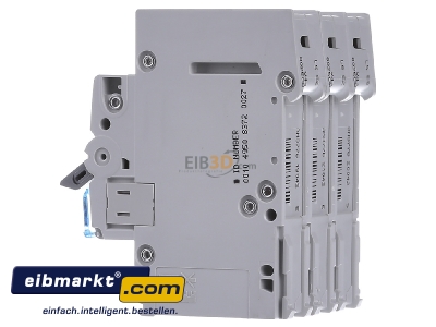 View on the right Hager MCS325 Miniature circuit breaker 3-p C25A
