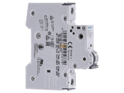 View on the left Siemens Indus.Sector 5SY6110-6 Miniature circuit breaker 1-p B10A 
