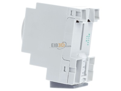 View on the right Siemens 5TE6800 Socket outlet for distribution board 
