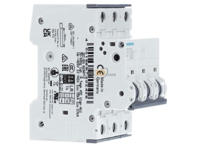 View on the left Siemens 5SY4306-8 Miniature circuit breaker 3-p D6A 
