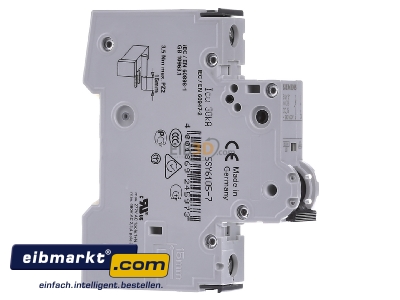 View on the left Siemens Indus.Sector 5SY6105-7 Miniature circuit breaker 1-p C0,5A
