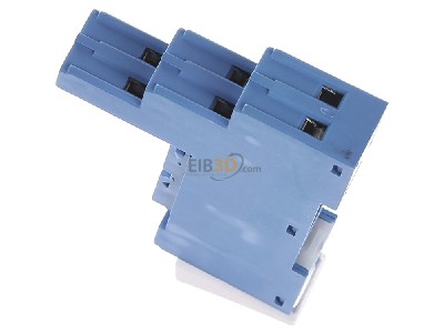View top right Finder 95.05 Relay socket 8-pin 
