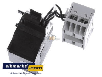 Ansicht oben hinten Eaton (Moeller) NZM1-XUHIV208-240AC Unterspannungsauslser m.2VHI m.seitl.Kl.-b 