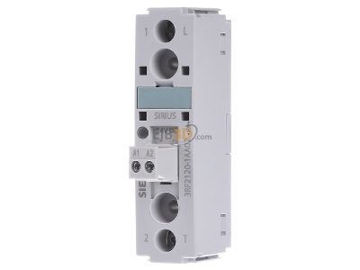 Front view Siemens 3RF2120-1AA02 Solid state relay 20A 1-pole 
