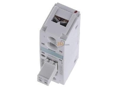 View up front Siemens 3RF2130-1AA02 Solid state relay 30A 1-pole 
