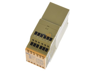 View up front Pilz PNOZ X3 #774318 Emergency stop switchgear 230V AC, 24V DC, PNOZ X3 # 774318
