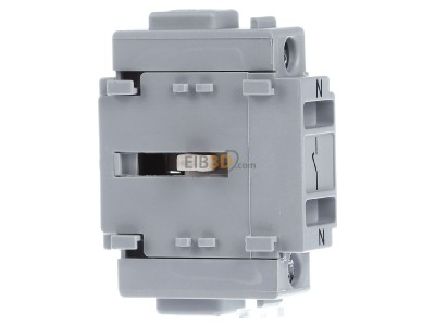 View on the left Siemens 3LD9220-0B Relay accessory 
