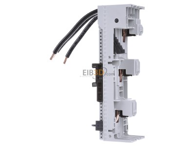 View on the right Eaton BBA4-63 Busbar adapter 63A 
