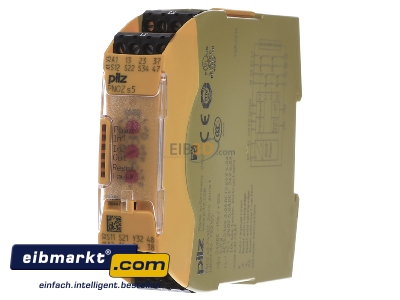 Front view Pilz PNOZ s5 #750105 Safety relay DC
