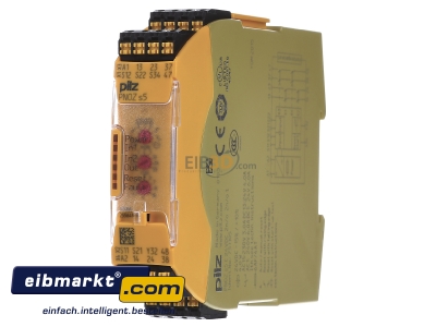 Front view Pilz PNOZ s5 C #751105 Safety relay DC EN954-1 Cat 4 - PNOZ s5 C 751105
