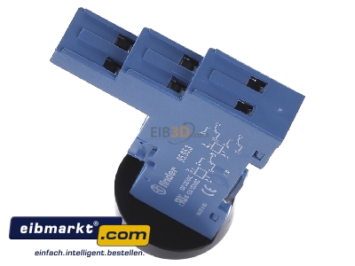 View top right Finder 95.95.3 Relay socket 8-pin
