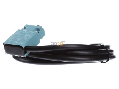 Front view Siemens 3SE5413-0CC20-1EA2 Plunger switch IP67 

