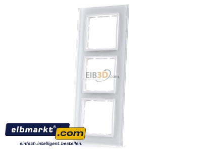 Front view Berker 10136909 Frame 3-gang white - 
