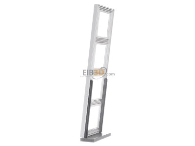 View on the right Berker 13437009 Frame 4-gang white 
