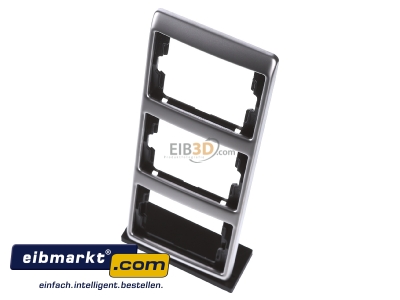 View up front Berker 13340004 Frame 3-gang stainless steel - 
