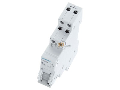 View up front Siemens 5TE8162 3-way switch (alternating switch) 
