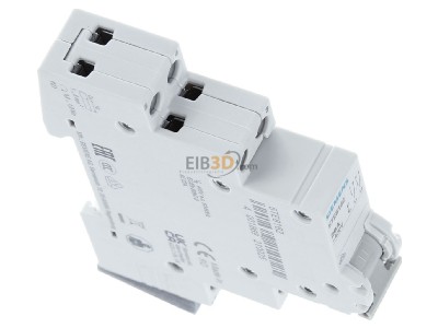 View top left Siemens 5TE8162 3-way switch (alternating switch) 
