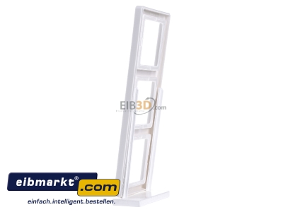 View on the right Berker 10136089 Frame 3-gang white - 
