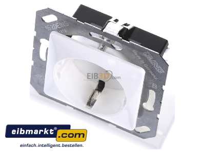Ansicht oben vorne Jung CD 5120 BFKI WW SCHUKO-Steckdose 16A�250V m.Ber�hrungsschutz 
