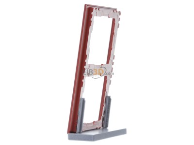 View on the right Jung LCZ 982 BF232 Frame 2-gang 
