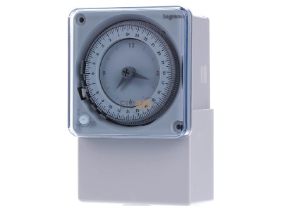 Front view Legrand Bticino MaxiRexT/49750 Analogue time switch 230VAC 
