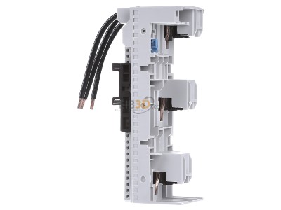 View on the right W�hner 32 590 Busbar adapter 32A 
