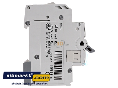 View on the left Hager ADS970D Earth leakage circuit breaker C20/0,03A 
