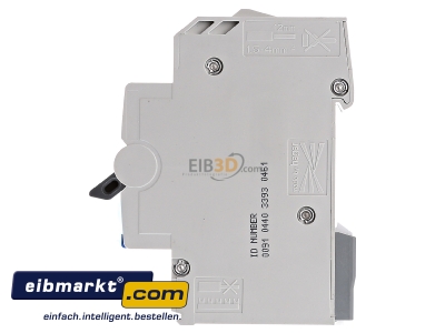 View on the right Hager ADS970D Earth leakage circuit breaker C20/0,03A 
