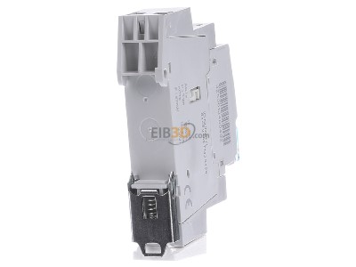 Back view Hager ERC218 Installation relay 230VAC 
