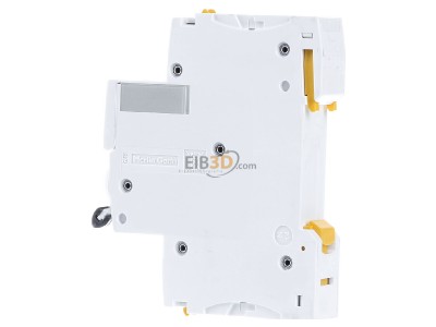View on the right Schneider Electric A9F03104 Miniature circuit breaker 1-p B4A 
