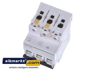 View up front Schneider Electric A9F04332 Miniature circuit breaker 3-p C32A
