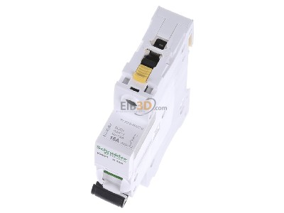 View up front Schneider Electric A9F06116 Miniature circuit breaker 1-p B16A 
