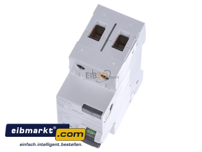 View up front Siemens Indus.Sector 5SV3612-6KL Residual current breaker 2-p 25/0,3A 
