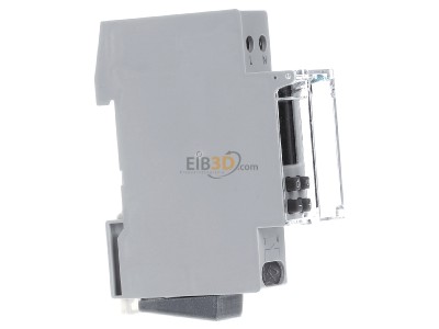 View on the left Siemens 7LF4501-5 Digital time switch 230VAC 
