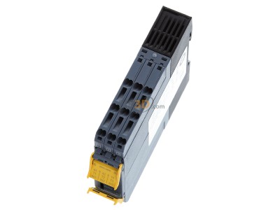 View up front Siemens 3SK1111-2AB30 Safety relay 
