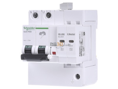 Frontansicht Schneider Electric A9L16298 berspannungsableiter T2/3 8R 1P+N IQUICK PRD 