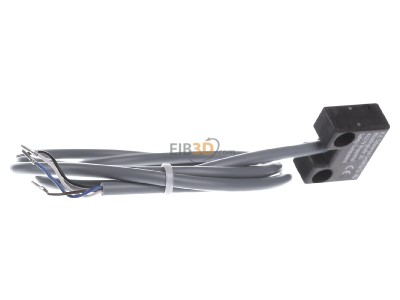 View on the left Schmersal BNS 250-11Z Magnet safety proximity switch 
