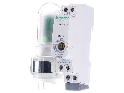 Front view Schneider Electric CCT15369 DIN rail 
