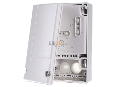 Frontansicht Hager TRE221 Funk EIB, KNX Jalousieaktor 1fach, Aufbaumontage, IP55, quicklink, 