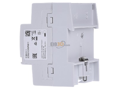 View on the right ABB IO/S4.6.1.1 I/O device for home automation 
