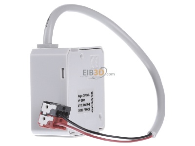 View on the right Hager TYB602F Switch actuator for home automation 2-ch 
