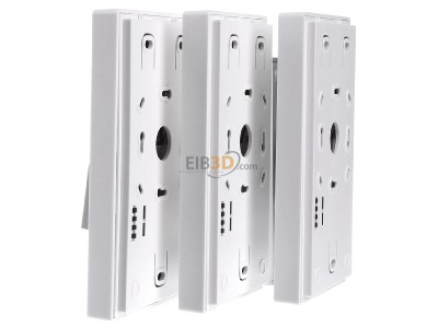 View on the right TCS PPAF03-EN/02 Door station set 3 phones 
